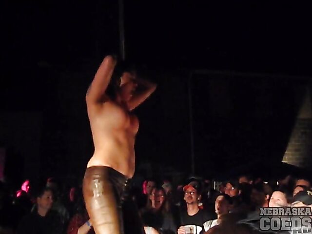 Amateur tits in public during wet t-shirt contest in Iowa