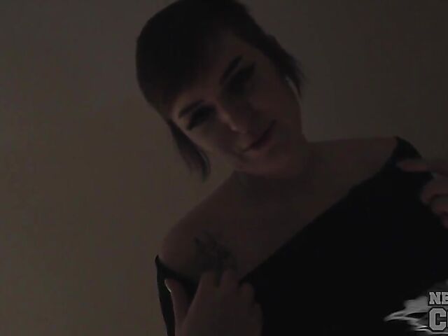 Gothic hairy amateur masturbating in the dark and her name is Brille