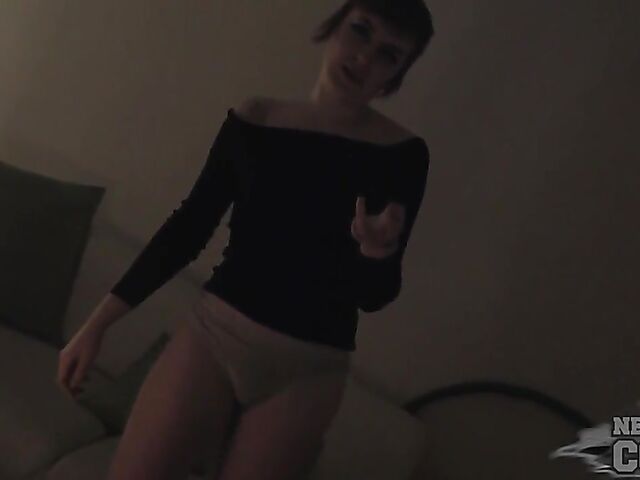 Gothic hairy amateur masturbating in the dark and her name is Brille