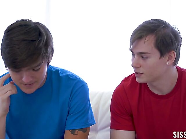 Teen foursome with bad step stepsisters Braylin Bailey and Aria Carson