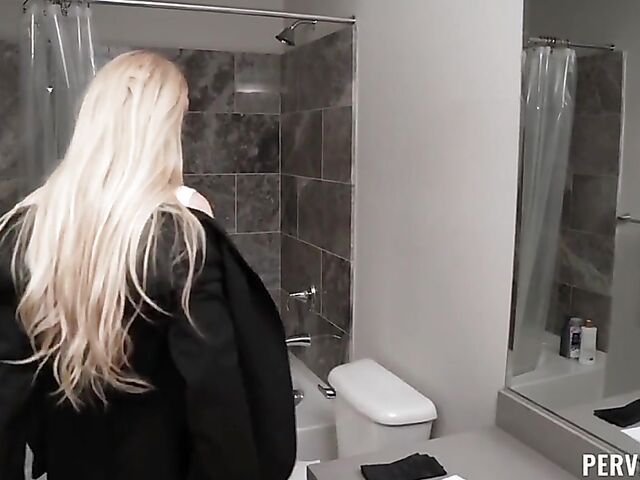 Bathroom sex with blindfolded blonde Audrey Madison