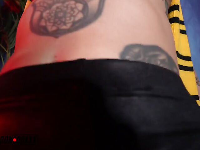 Stella Rae's Halloween Balloon fetish fantasy