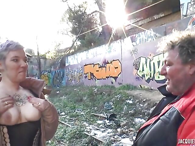 Rose is a short-haired French MILF slut from Burgundy