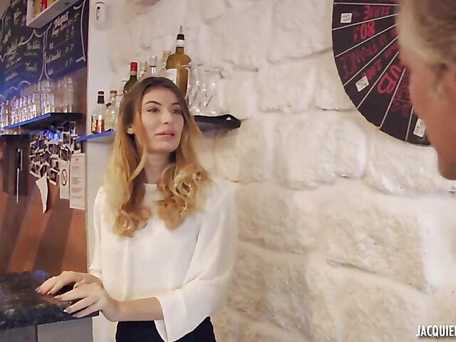 Hot bar sex with leggy french babe Candice