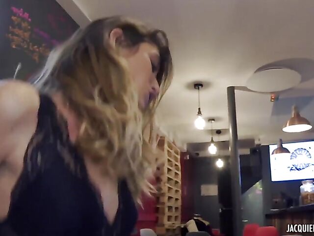 Hot bar sex with leggy french babe Candice