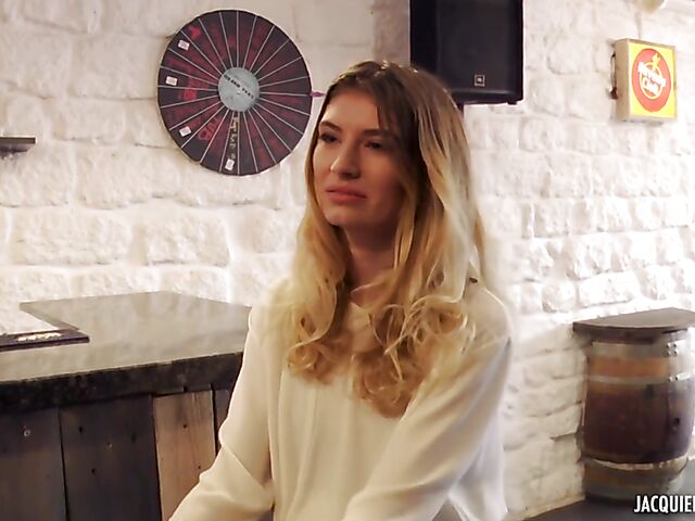 Hot bar sex with leggy french babe Candice