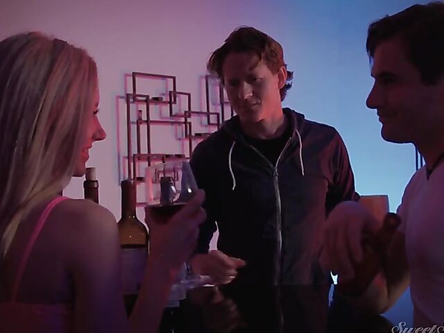 Things get hot in the bedroom with beautiful latina Vanessa Sky