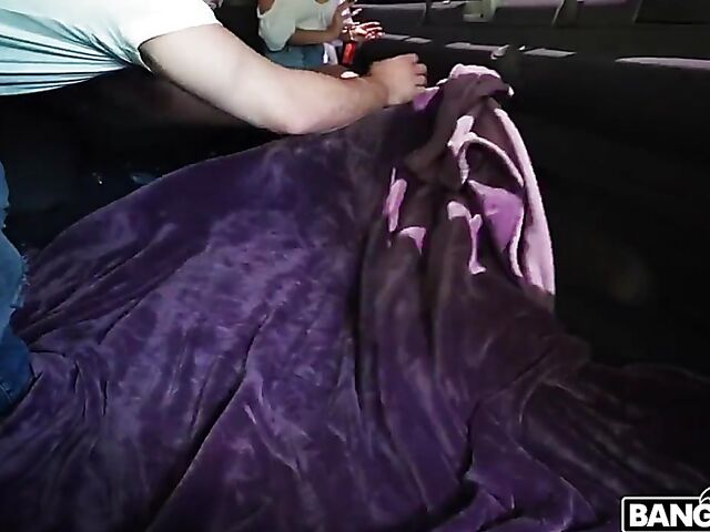 Giving natural petite latina Voilet Gems a ride