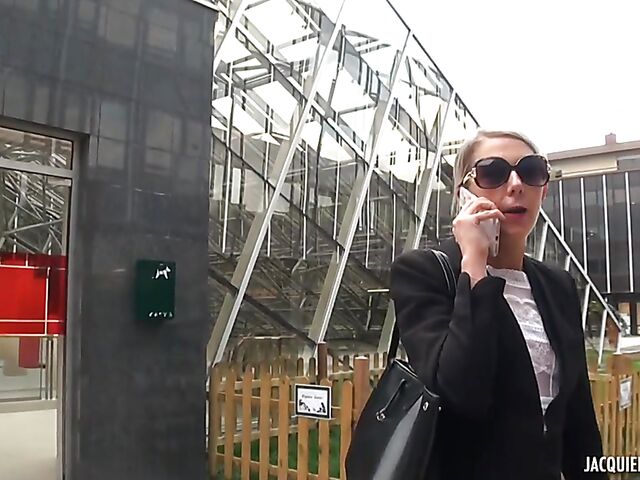 Jenny - 45-year-old French skinny MILF anal adventure