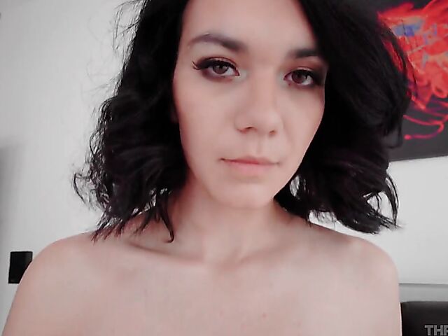 Sawyer Cassidy - Brunette blowjob from your POV in the bedroom