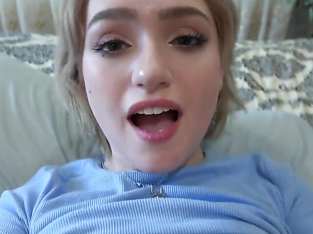 Gracie Gates - Your girlfriend with juicy natural tits POV