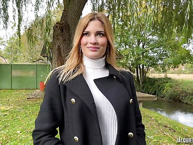 Super sexy lingerie fuck with beautiful Parisian Rose, 22