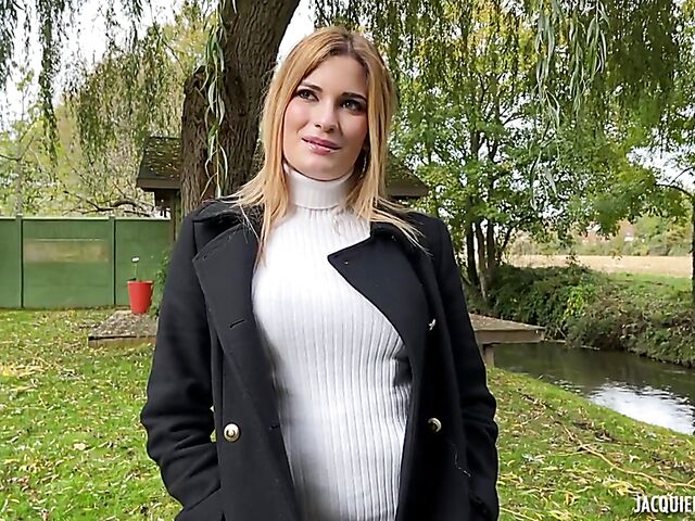 Super sexy lingerie fuck with beautiful Parisian Rose, 22