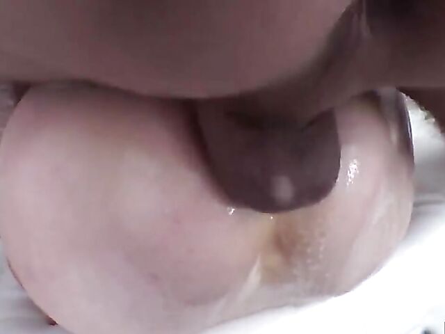 Big tits MILF anal addict Lilly James gets licked and fucked in the ass