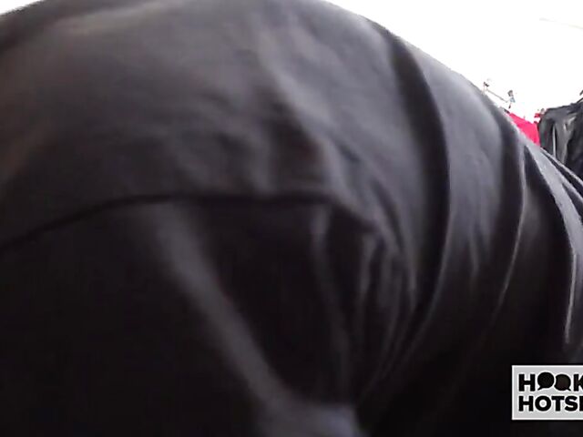 Ebony teen Alicia Reign behind the scenes with Bryan Gozzling