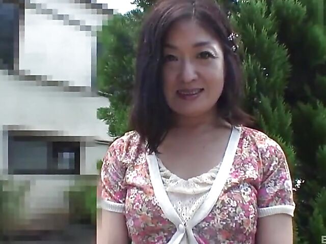 Hairy Japanese matures Akiko Oda, Haruko Ogura, Yumi Kajiyama and Naomi Okumura get dirty