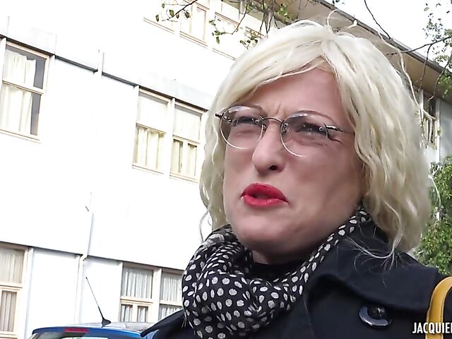 French anal MILF with glasses Alexia is a nasty music teacher