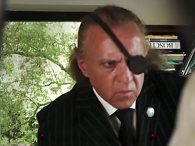 Busty Mistress Qades watches Kiara Lord and Eric Everhard have anal sex