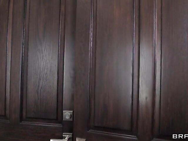 Big tits FFM 3some with Violet Myers and Kayley Gunner