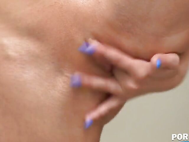 Petite flexible blonde Lara Frost gets a DP