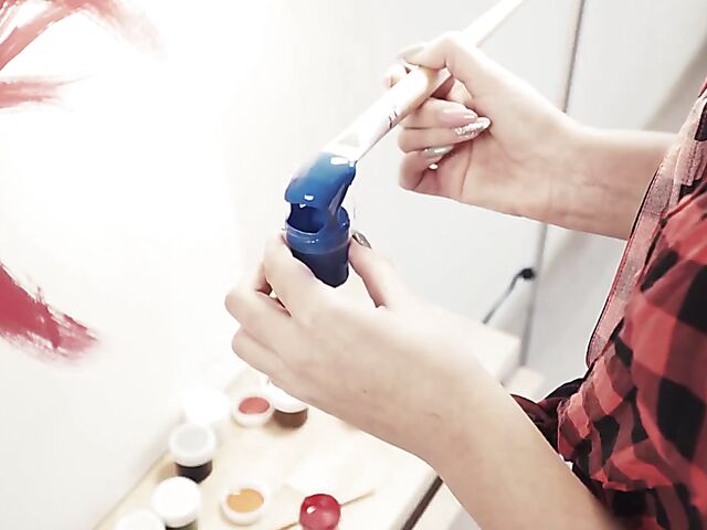 Solo body painting and paintbrush masturbation with Elza A from Met Art