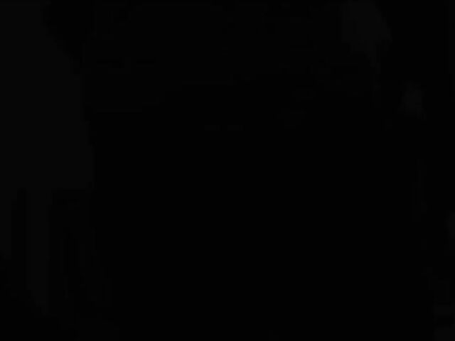 Two cocks at both ends for Julia in anal threesome