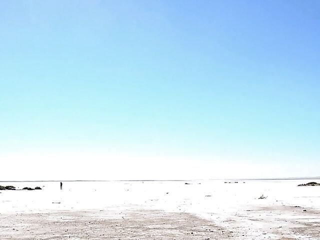 Outdoor masturbation in the middle of the desert with Annie