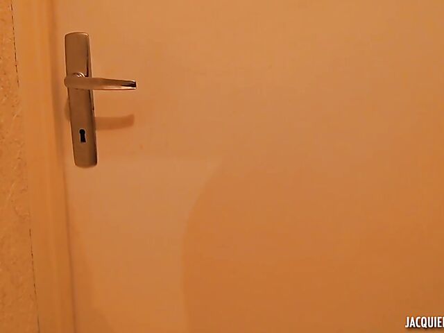 French chubby anal fanatic Melody gets it