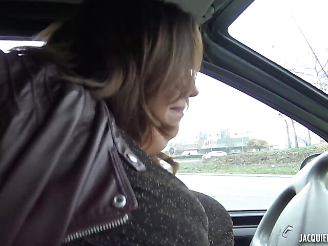 French chubby anal fanatic Melody gets it