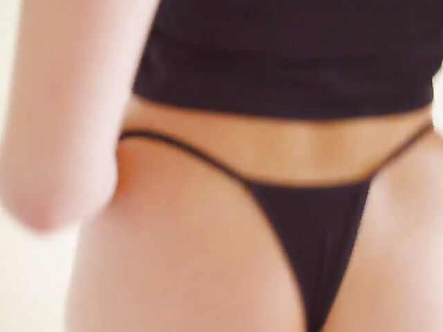 Small tits babe solo shoot in the morning with Isabela De Laa