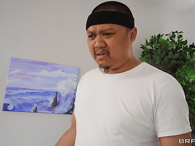 Big tits yoga fuck with curvy Brooklyn Springvalley