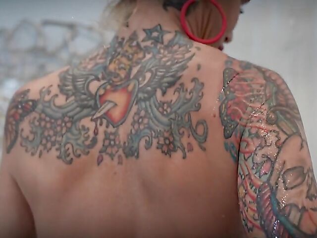 Fake tits MILF threesome on Thanksgiving with Sarah Jessie