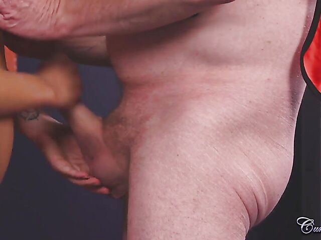 Cheerleader handjob facial in the locker room with Honey Hera