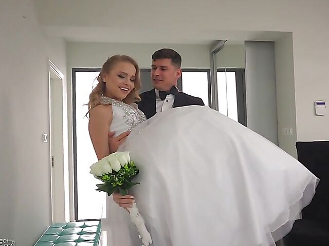 Wedding fuck with charming euro bride Alexa Flexy