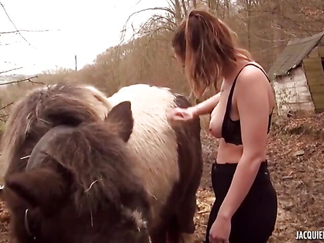 French outdoor sex with 20-year-old farmer Julia
