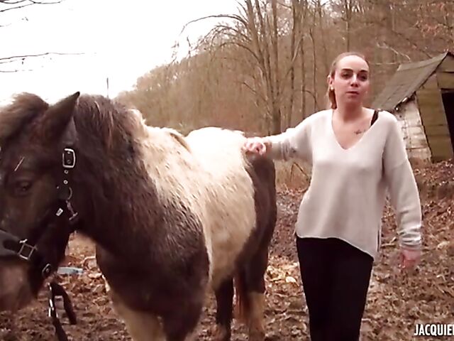 French outdoor sex with 20-year-old farmer Julia