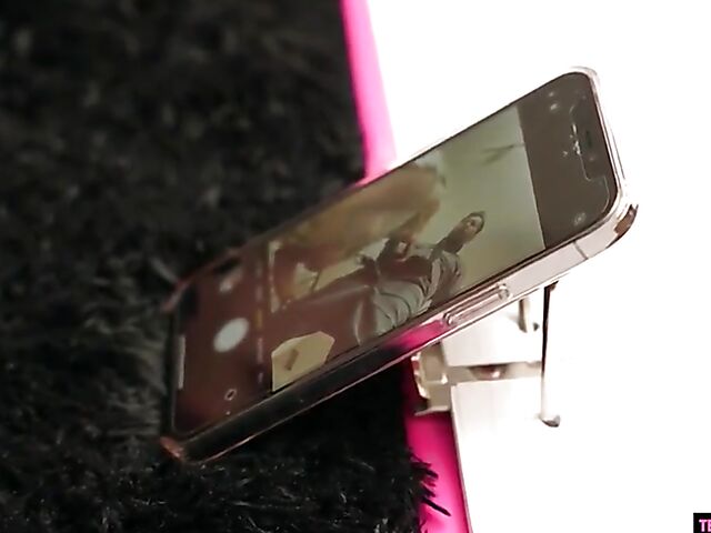 Busty redhead teen Bess Breast caught taking racy photos