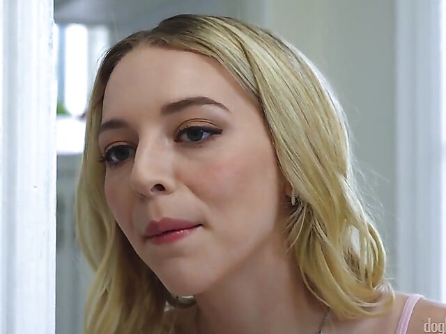 Pink panties fuck with blonde stepsister Lily Larimar