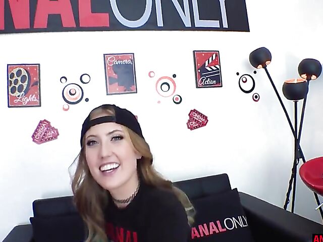 Thick anal slut Electra Rayne gets what she needs