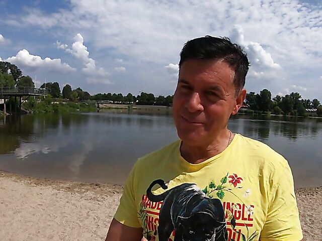 Porno Dan and petite brunette Serina Gomez have a good time together in the summer