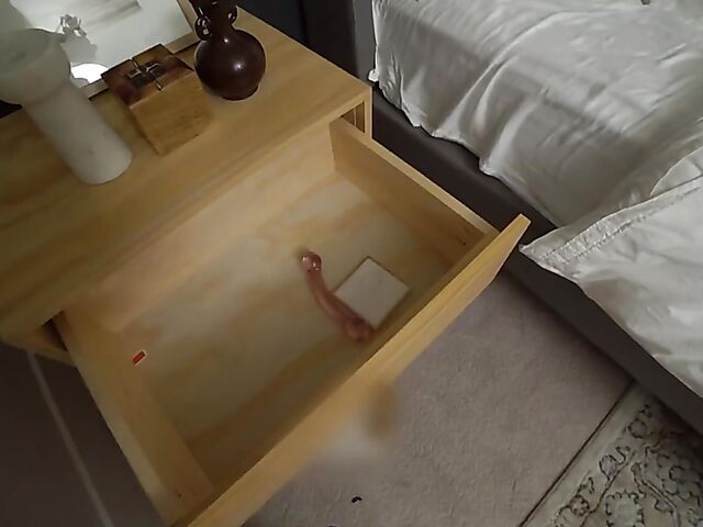 POV mom lingerie fuck in her bedroom featuring Charli Phoenix