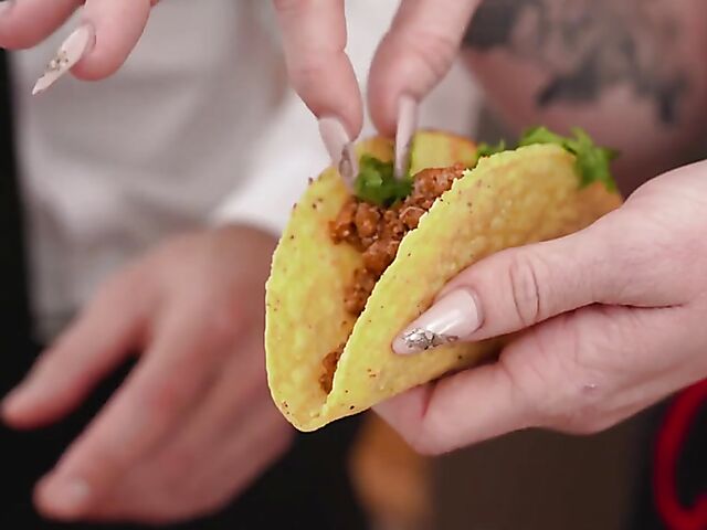 Hyley Winters - MILF kitchen fuck while cooking for a party