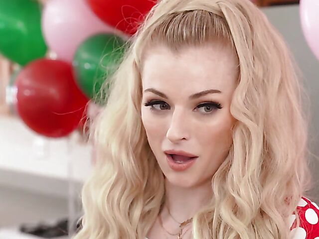 Hyley Winters - MILF kitchen fuck while cooking for a party