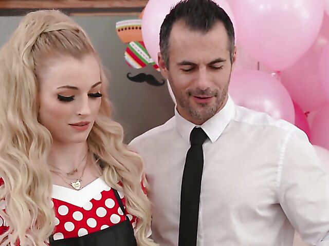 Hyley Winters - MILF kitchen fuck while cooking for a party