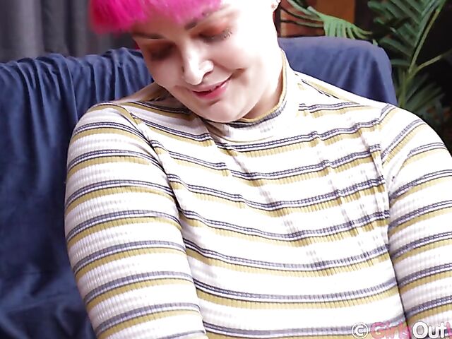 Tap dance and masturbation for Girls Out West with pink-haired Nicole G