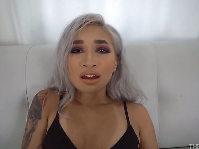 Heavy makeup and sloppy deepthroat POV with Avery Black