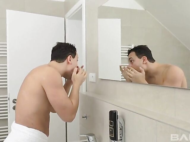 Bathroom sex with curvy teen Sereyna Gomez