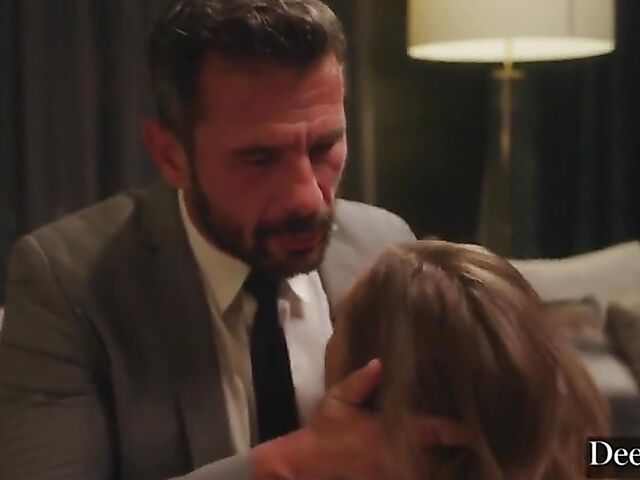 Avery Christy is Manuel Ferrara's tonight's submissive slut