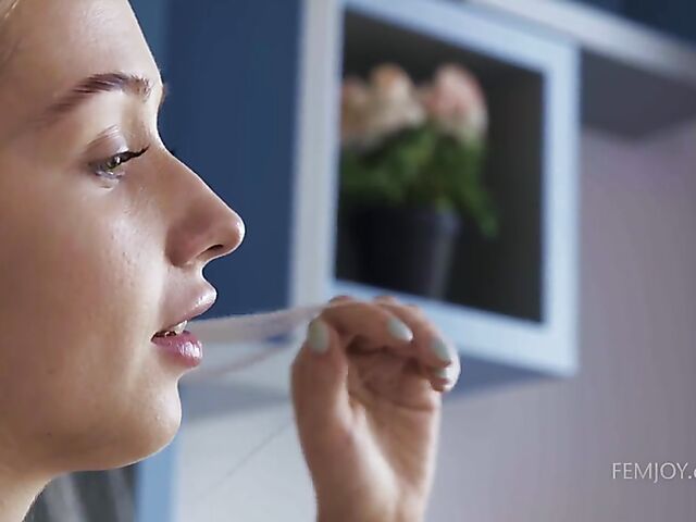Kitchen lesbian pleasure with pretty girls Bernie and Simone