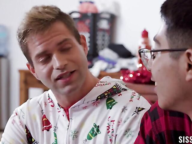 Christmas teen threesome with naughty stepsisters Reese Robbins and Summer Col